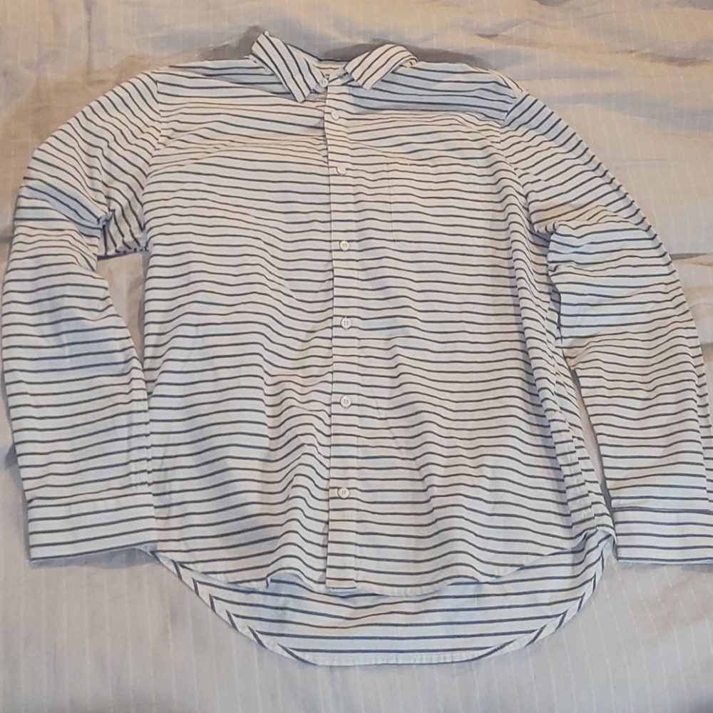 Lululemon button up